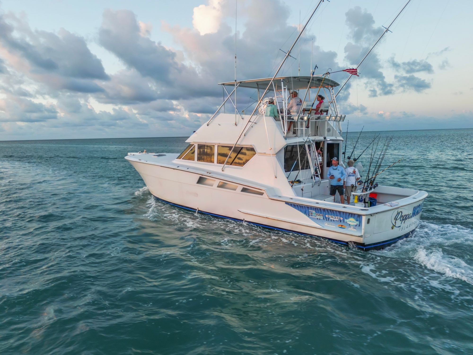 The Poppa Wahoo heading offshore at first light